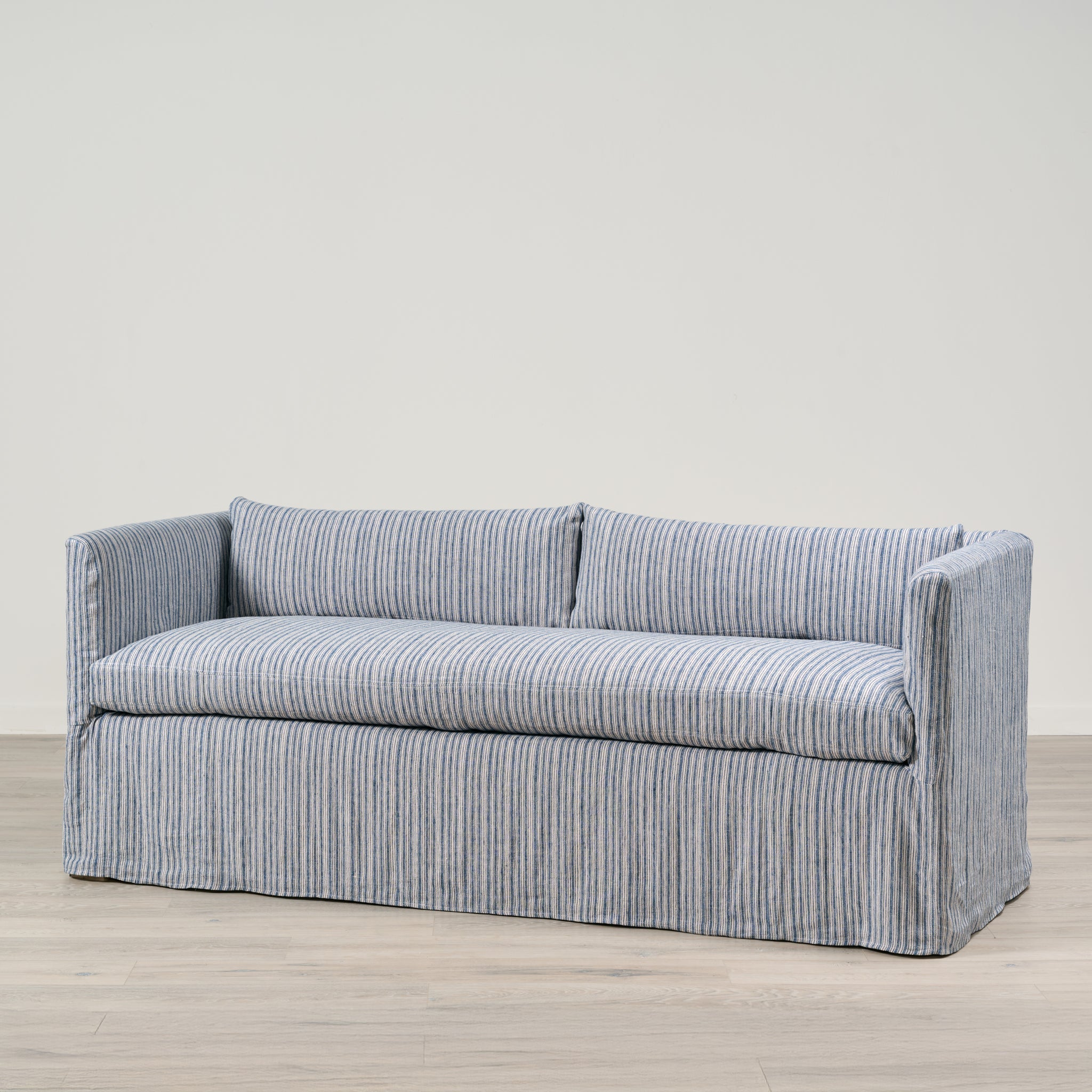 Housse de canapé Stewart couleur bleu hickory (84)