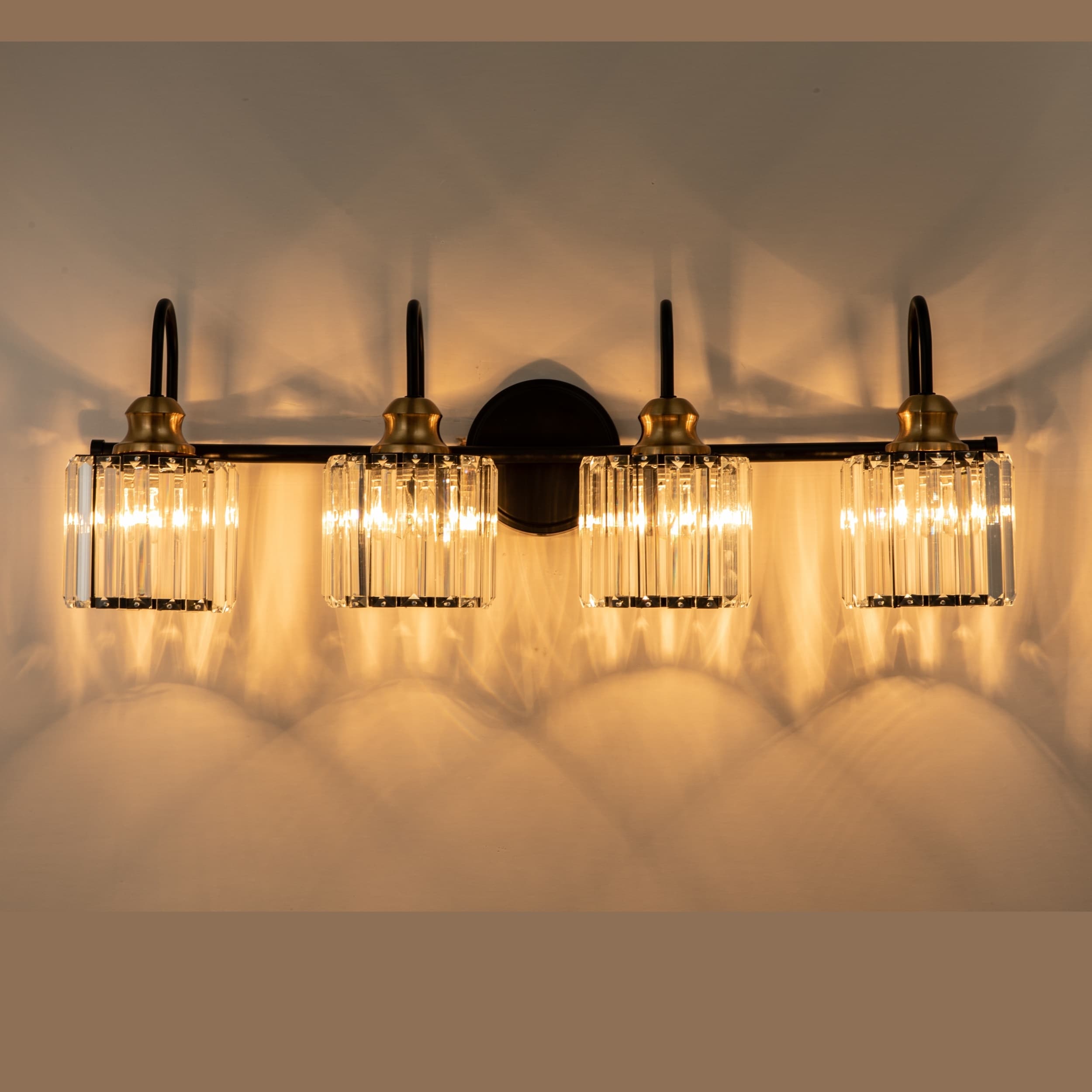 Applique murale moderne et glamour à 3/4 lumières, linéaire, à intensité variable, en cristal, au-dessus du miroir de salle de bain