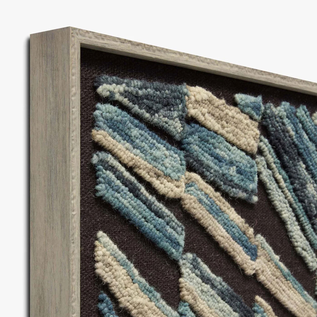 Décoration murale tissée encadrée Bluster, noire et multicolore.