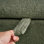 Pouf de rangement en boucle écrue (39,5 cm), en sherpa, avec pieds en bois, idéal pour le salon ou la chambre.