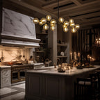 Lustre linéaire moderne du milieu du siècle de 101,6 cm (40 po), suspension Sputnik en laiton doré à 16 lumières avec globe en verre dépoli pour salle à manger