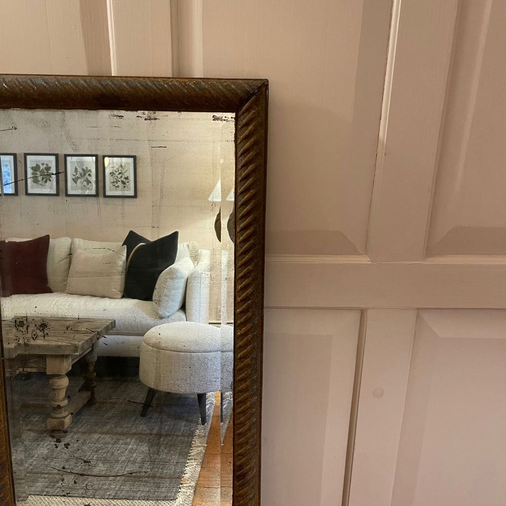 Miroir sur pied vintage en fer forgé français