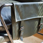 Fauteuil Marcus en cuir vert mousse