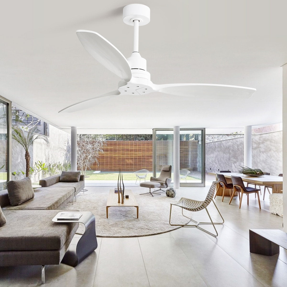 Ventilateur de plafond moderne de 132 cm (52 ​​pouces) en bois massif et ABS avec télécommande (sans éclairage), 6 vitesses de ventilation et flux d'air réversible.