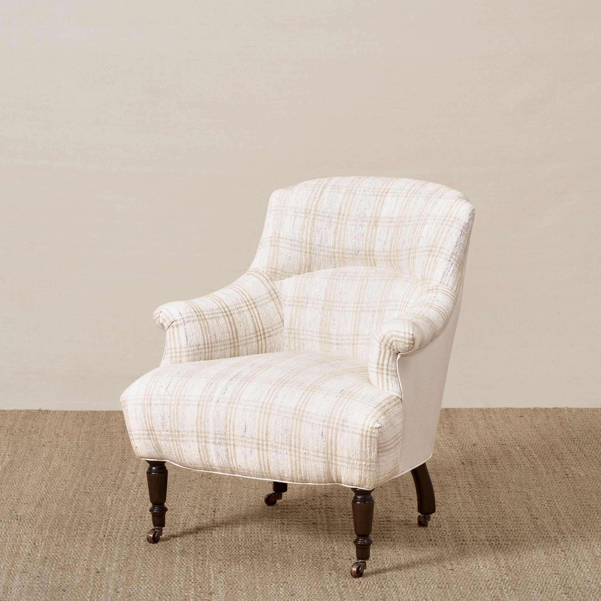 Fauteuil Tulipe en tissu de chanvre unique en son genre, signé John Derian