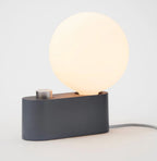 Lampe de table Alumina Charcoal avec Sphere IV US