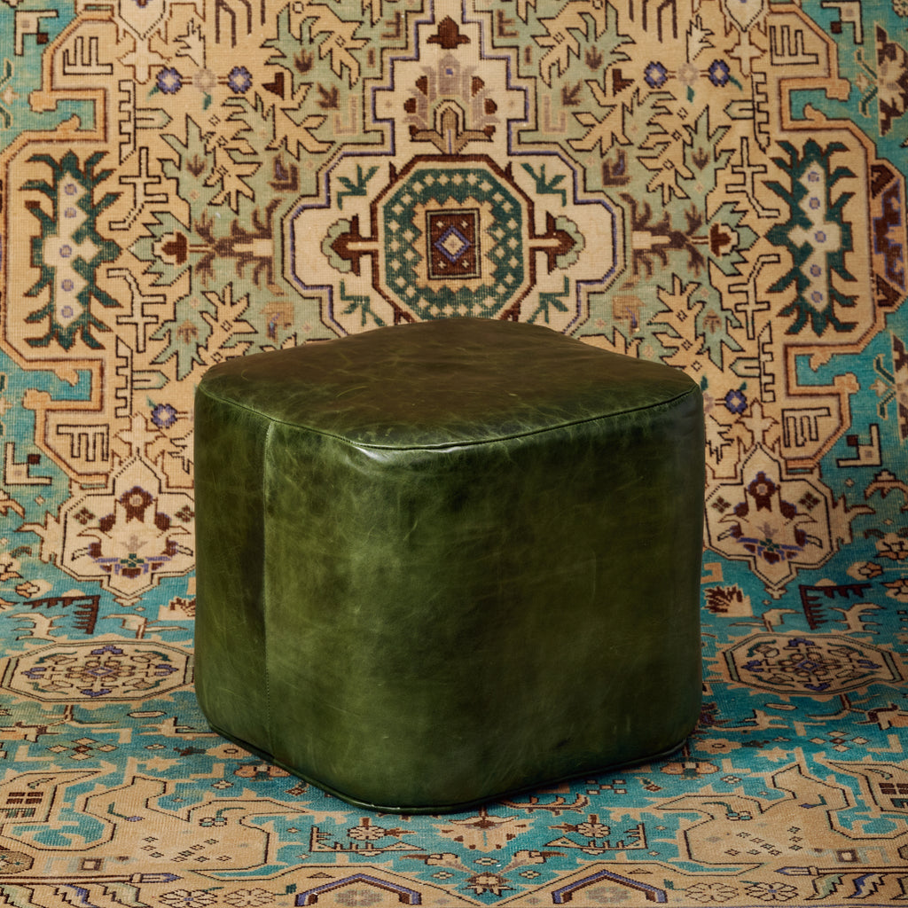 Pouf Ames en cuir vert verdoyant