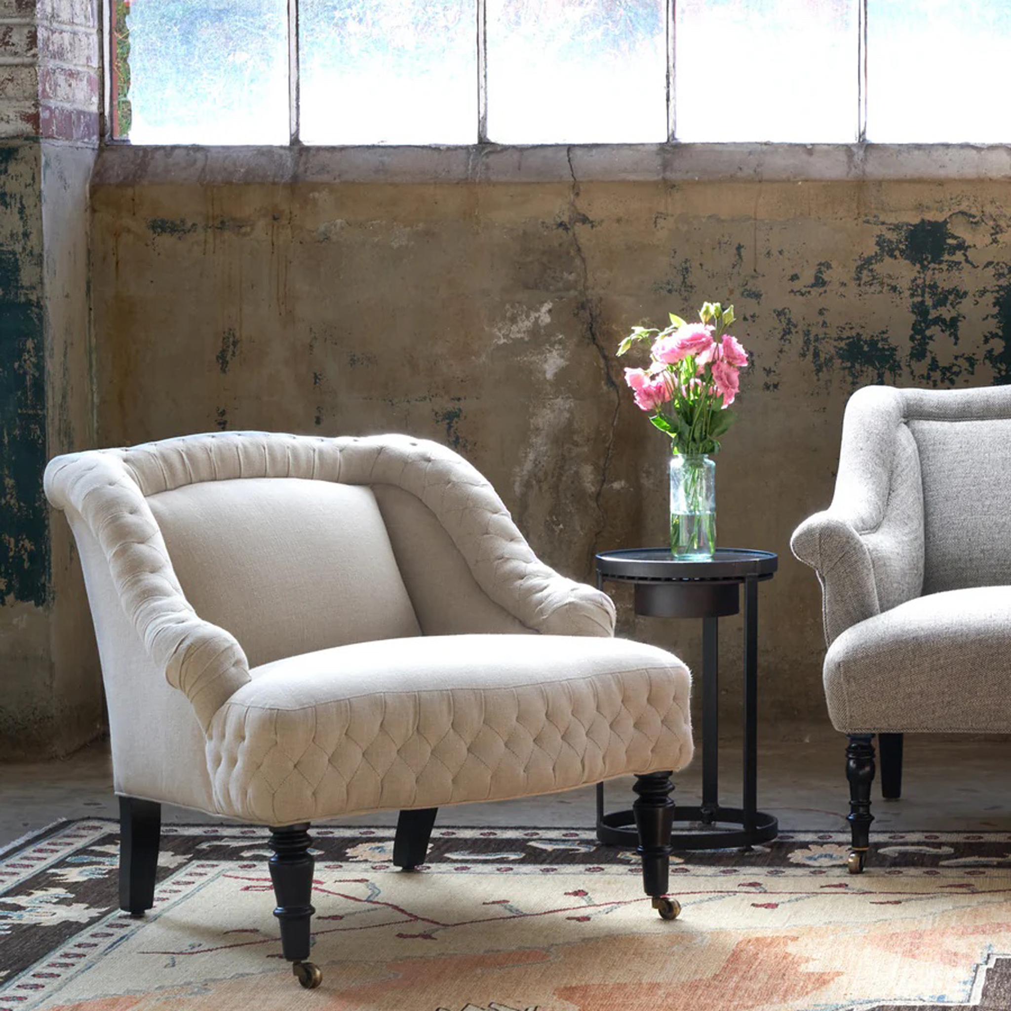 Chaise royale par John Derian