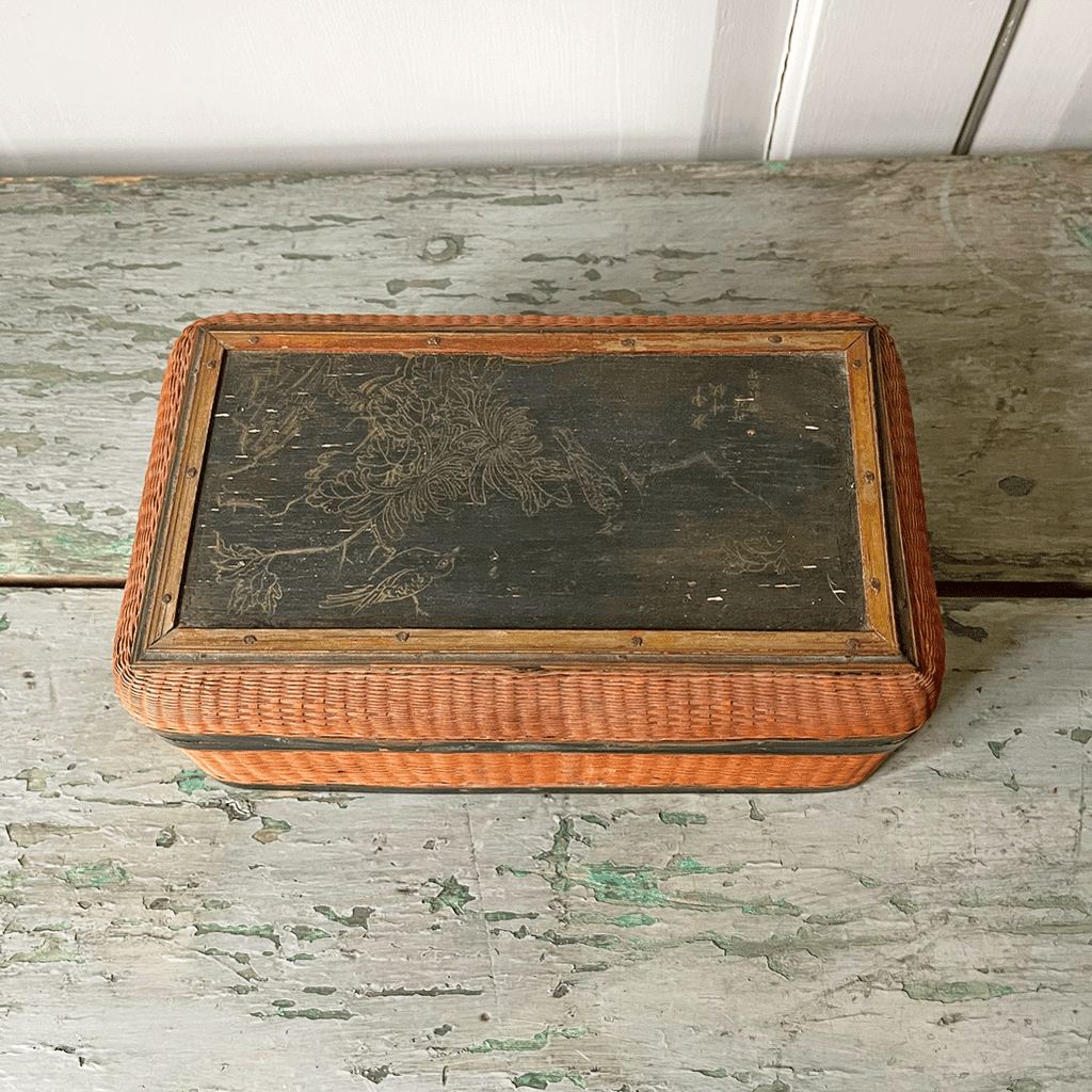 Boîte alimentaire vintage anglaise de style colonial