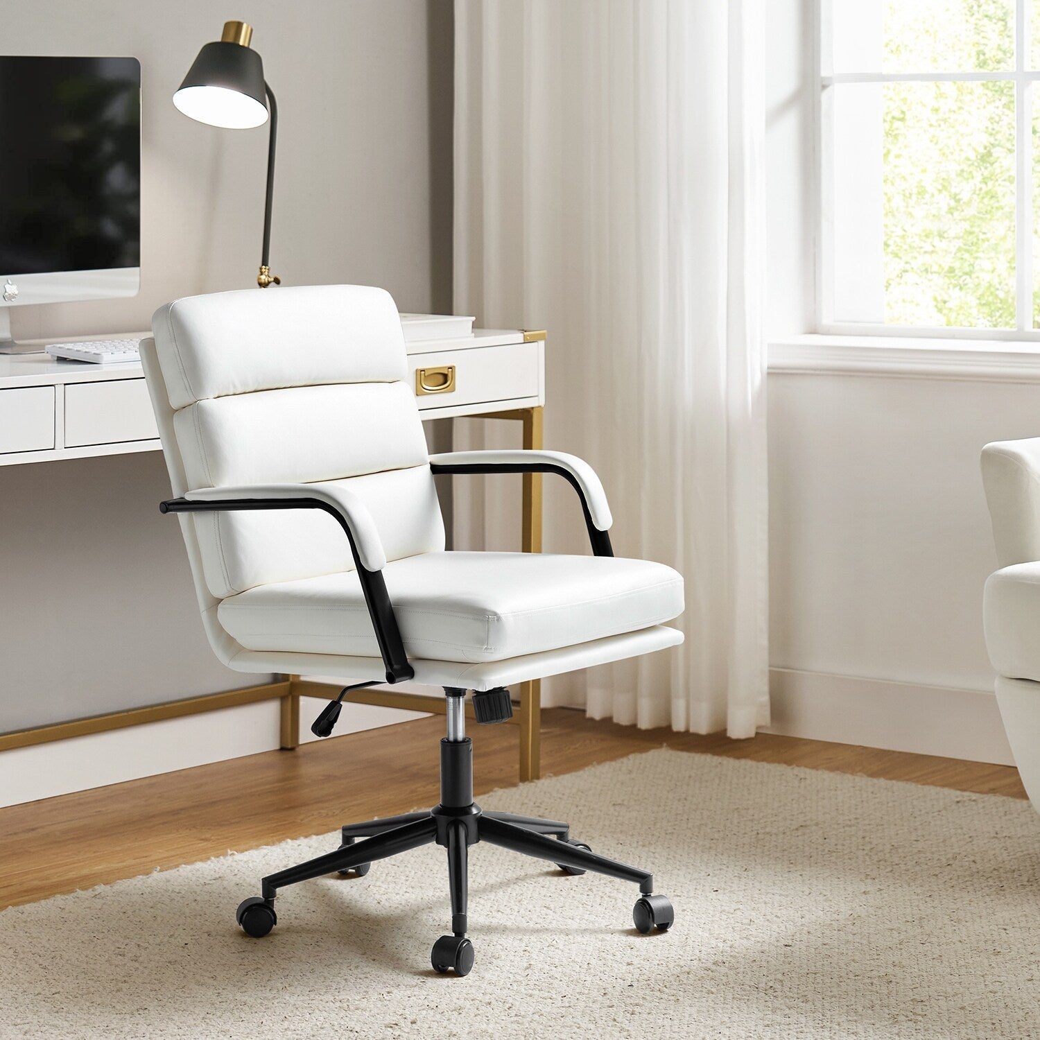Fauteuil de bureau moderne Joseph en similicuir avec blocage et inclinaison centrale, par HULALA HOME