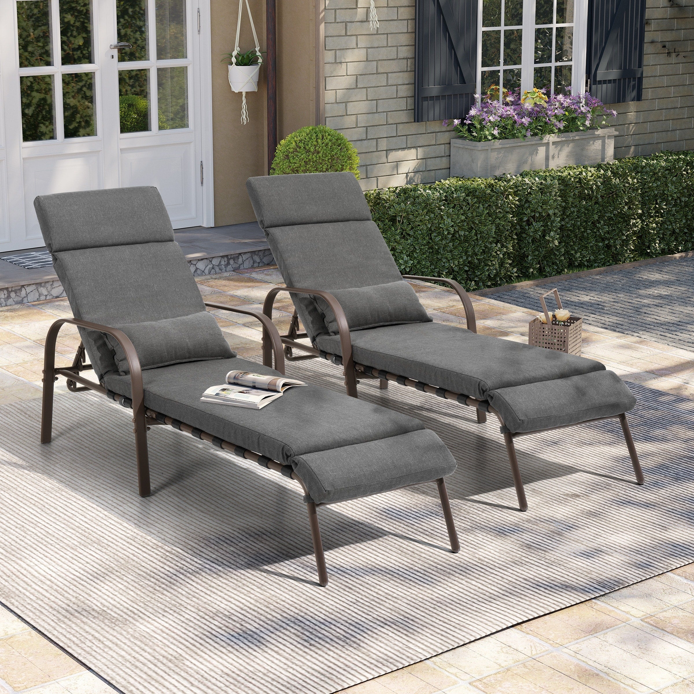 Outdoor Adjustable Patio Chaise Lounge Chair with Cushion Beach Poolside