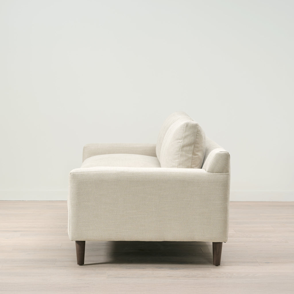 Canapé Alder en tissu haute performance couleur fauve sable (90)