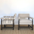 Fauteuil Nellie recouvert de tissu Coleman Pecan ultra-résistant