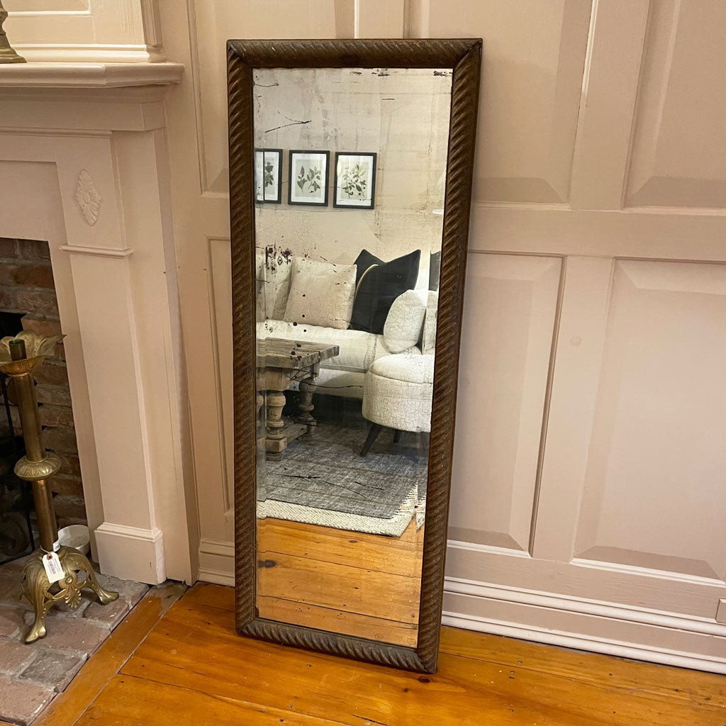 Miroir sur pied vintage en fer forgé français