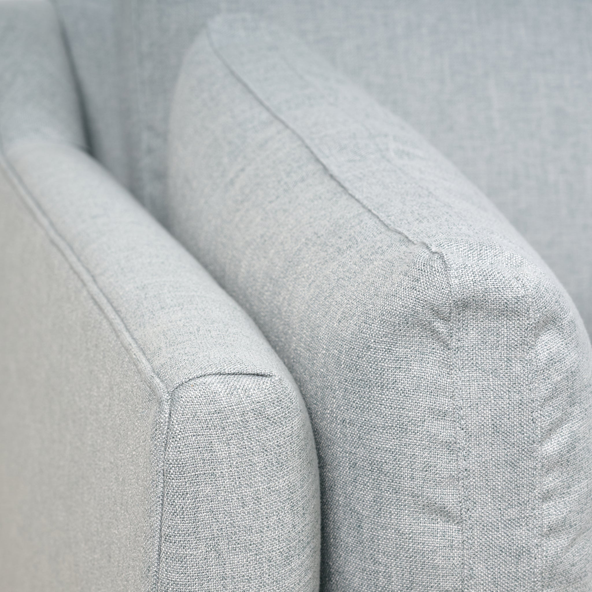 Canapé Holloway revêtu de tissu Kidproof bleu glacier (90)