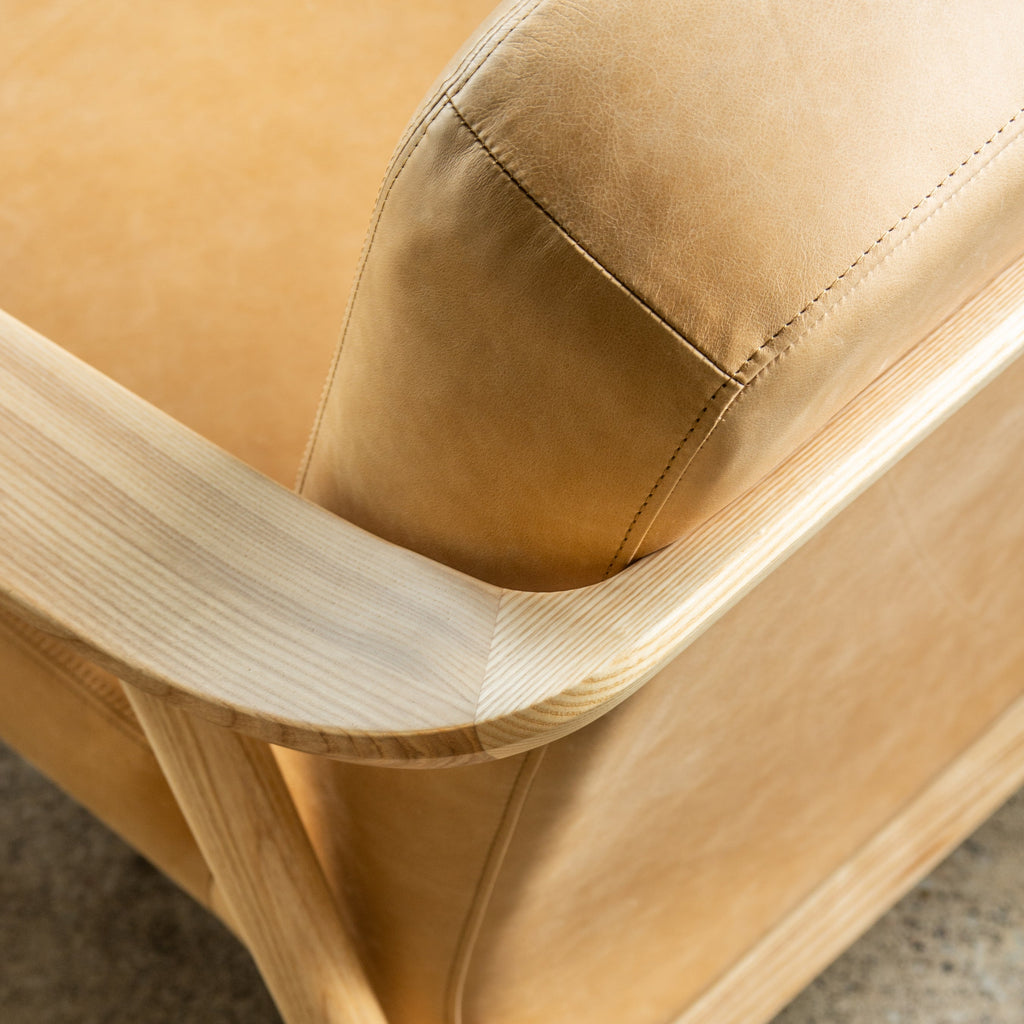 Fauteuil Baltic en cuir Canyon Whiskey